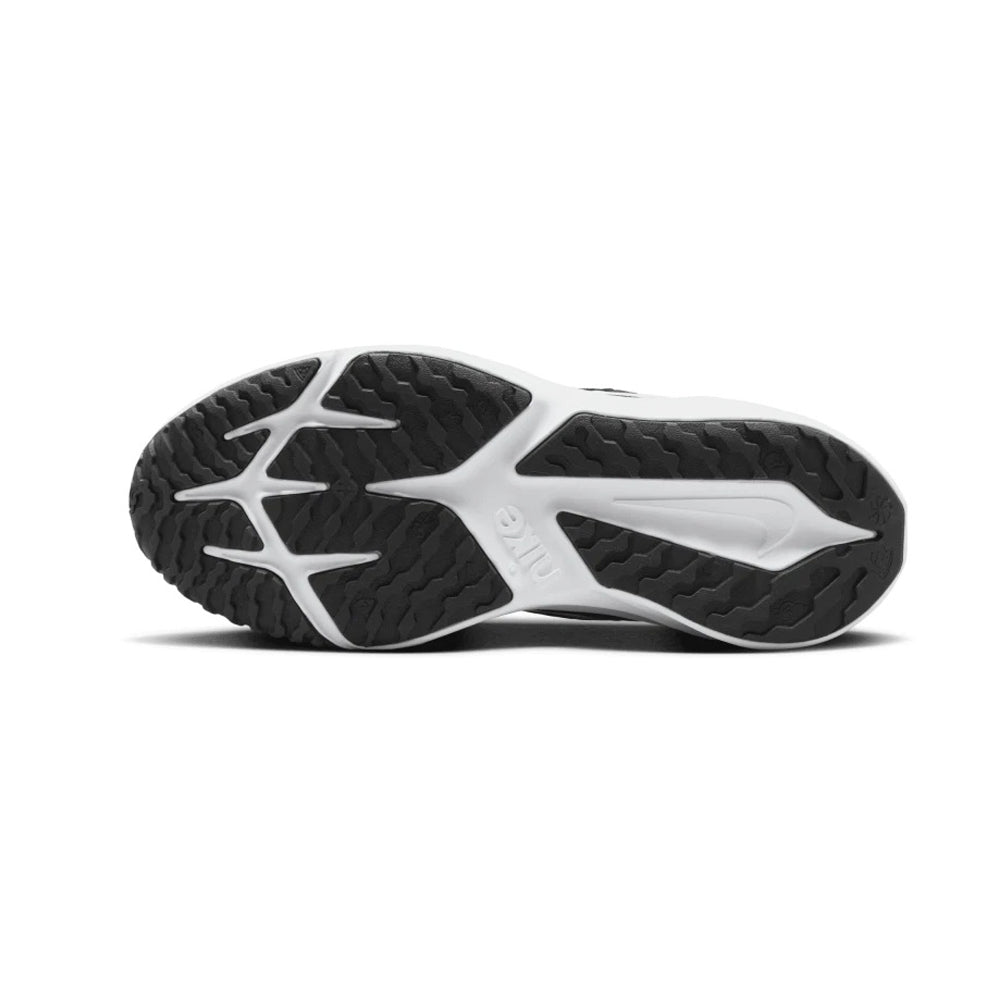 Tenis Deportivo Para Dama Nike Cosmic Runner Negro Blanco Ab0701