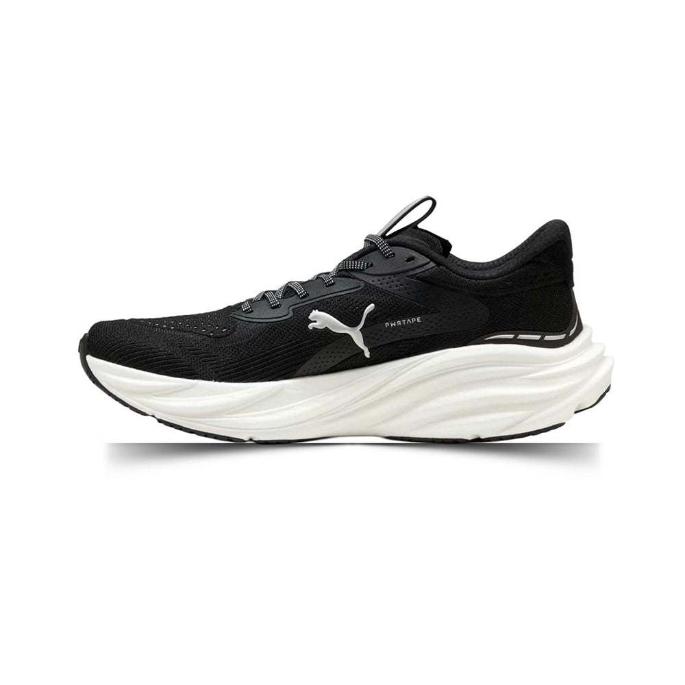 Tenis Deportivo Para Caballero Puma Magnigy Nitro 3 Negro Blanco Ab0701