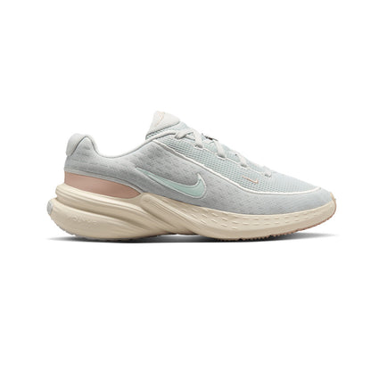 Tenis Deportivo Para Dama Nike Uplift Sc Gris Verde Ab0701