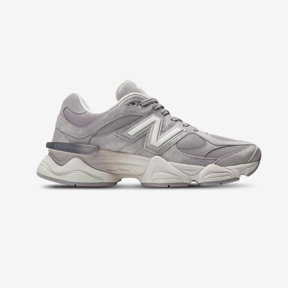 Tenis Deportivo Para Dama New Balance 9060 Gris Blanco Ab0701