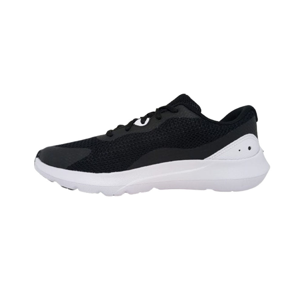 Tenis Deportivo Para Dama Under Armour Surge3 Negro Blanco Ab0701