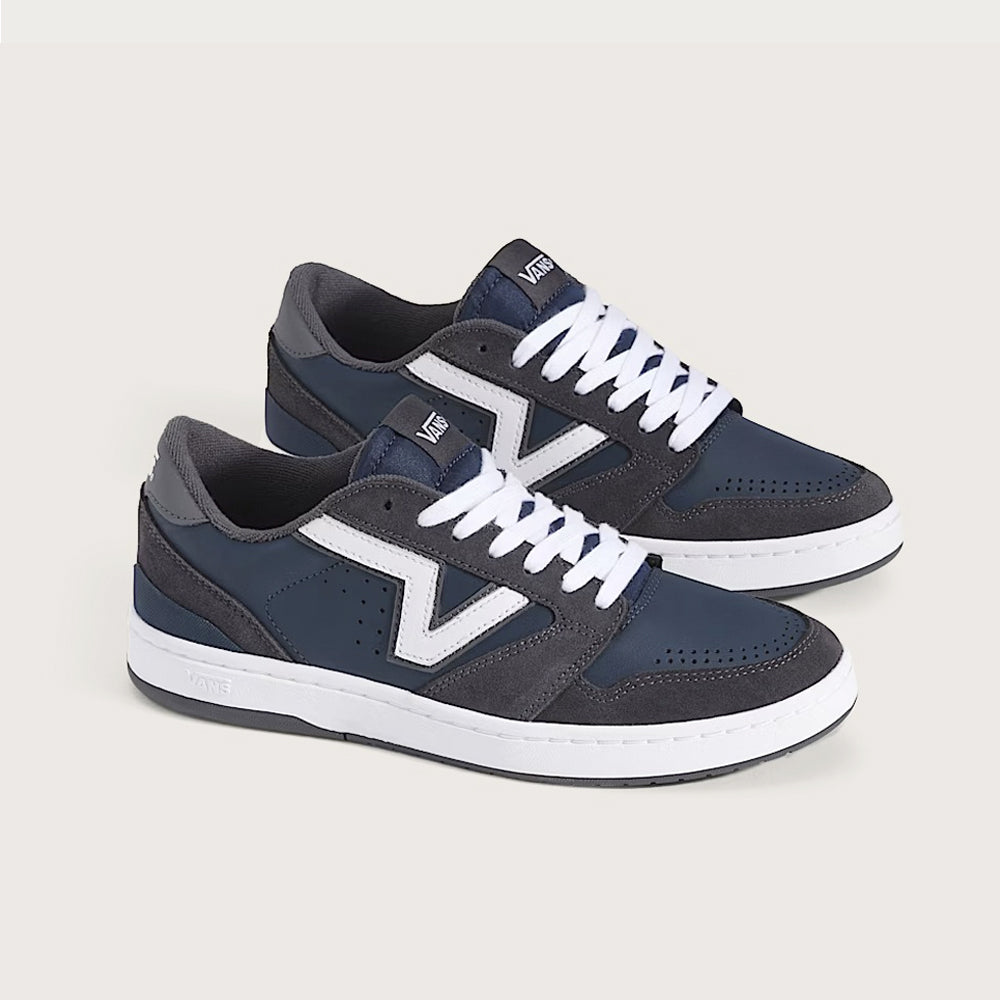 Tenis Casual Para Caballero Vans Lowland ComfyCush Marino Blanco Ab0701