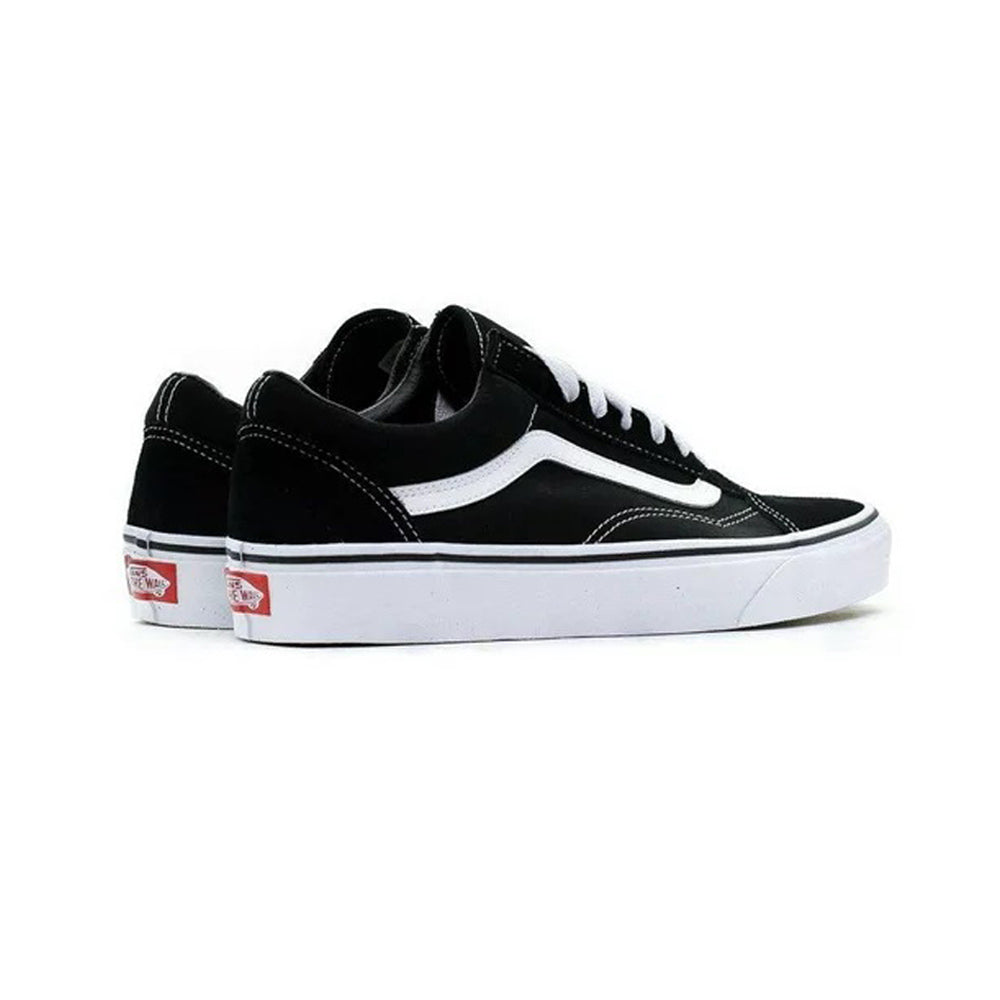 Tenis Casuales Para Caballero Vans Old Skool Negro Blanco Ab0701